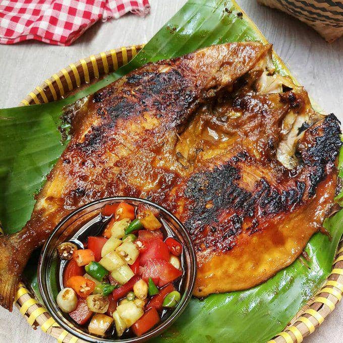 Rasa Ayam yang Menggoda di Jalan Rawa Bendungan